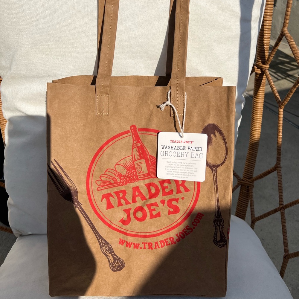 Trader Joe’s Washable Reusable Paper Grocery Tote Bag NWT